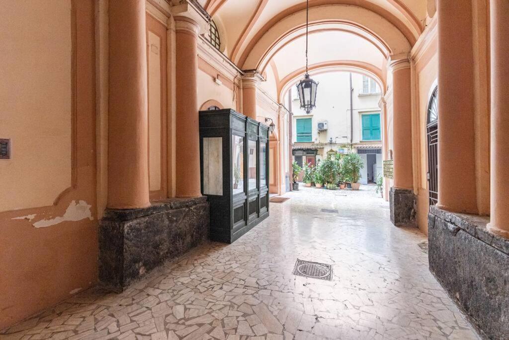 Art Inn Centro Naples Exterior photo